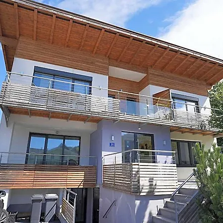 Elinas Mountain Views Lejlighedshotel Kaprun