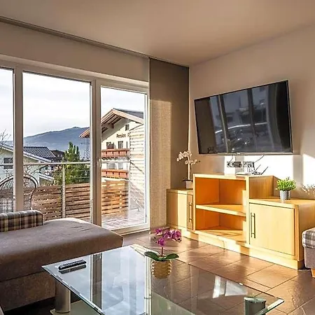 Lejlighedshotel Elinas Mountain Views