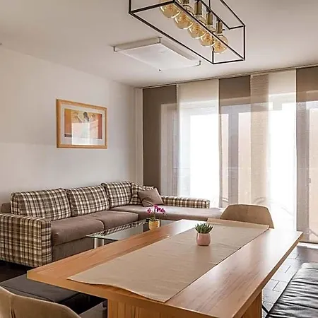 Elinas Mountain Views Lejlighedshotel Kaprun